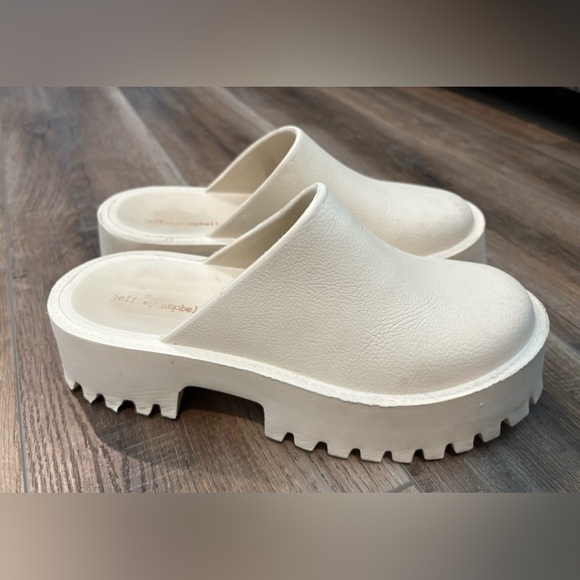 Jeffrey Campbell Shoes - Jeffrey Campbell Cream Platform Mules